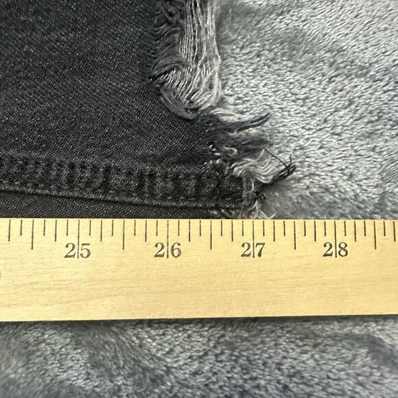 We The Free Jeans Women's Sz.28 Black Maggie Straight Jean Raw Hem Distressed - Picture 11 of 13